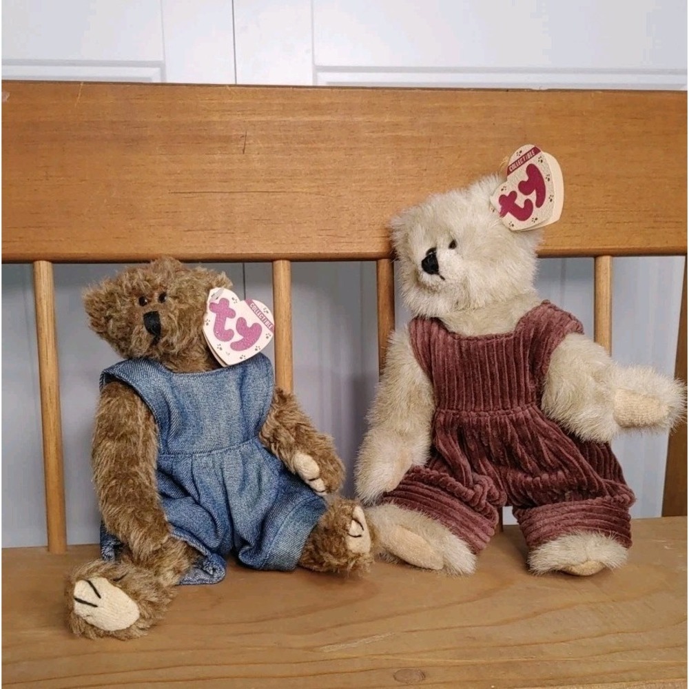 Lot Of 2 1993 Ty Attic Treasure Collectibles Wee Willie 6021 Abby 6027 Retired